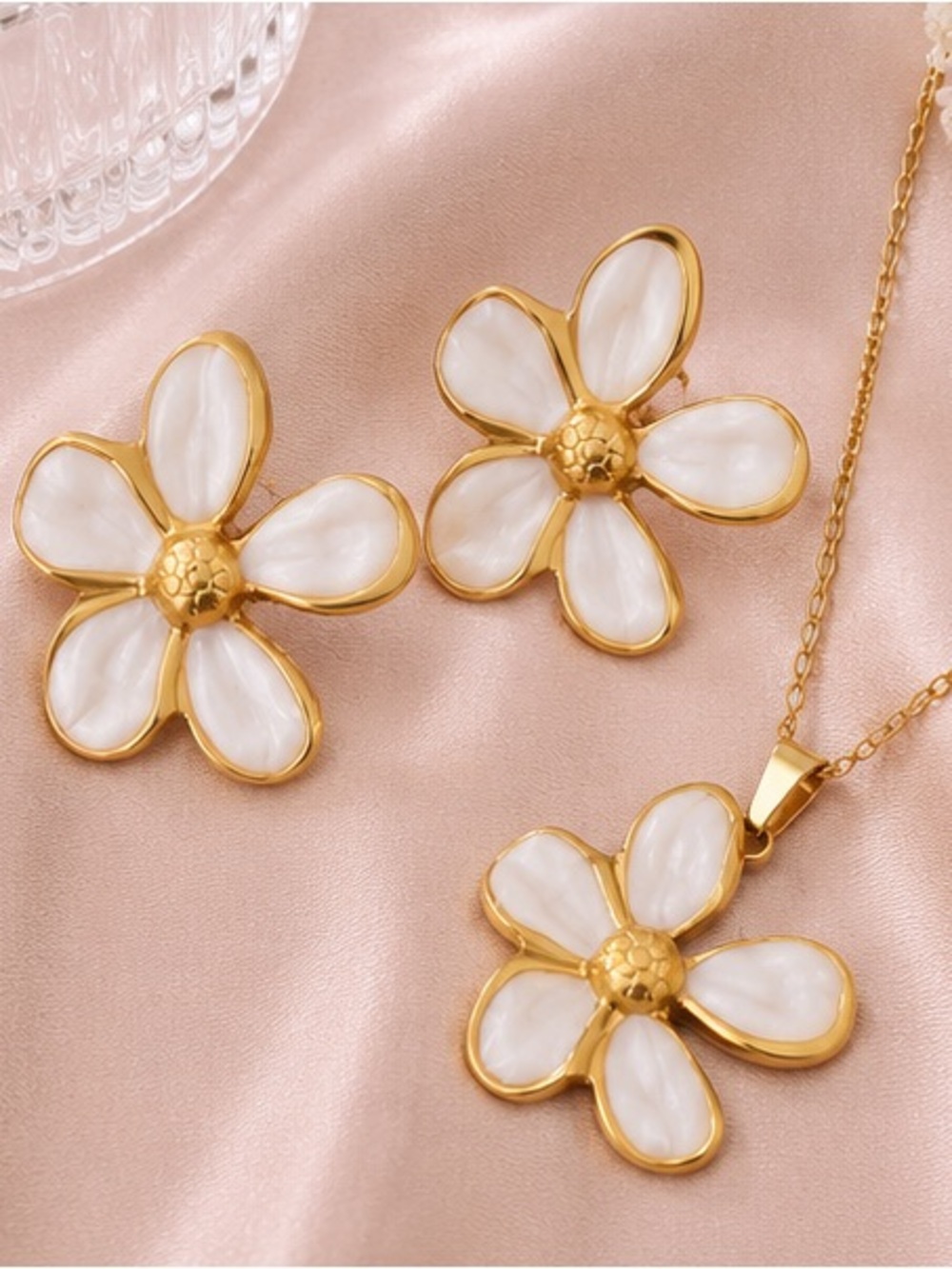 Gold & White Floral Pendant Necklace and Earrings Set
